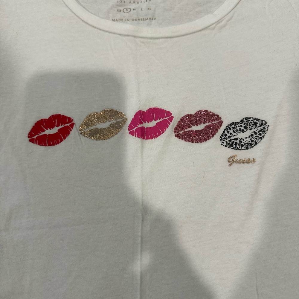 Guess Women's Short Sleeve Tee with Lip Print - Red, Gold, Pink, Black
